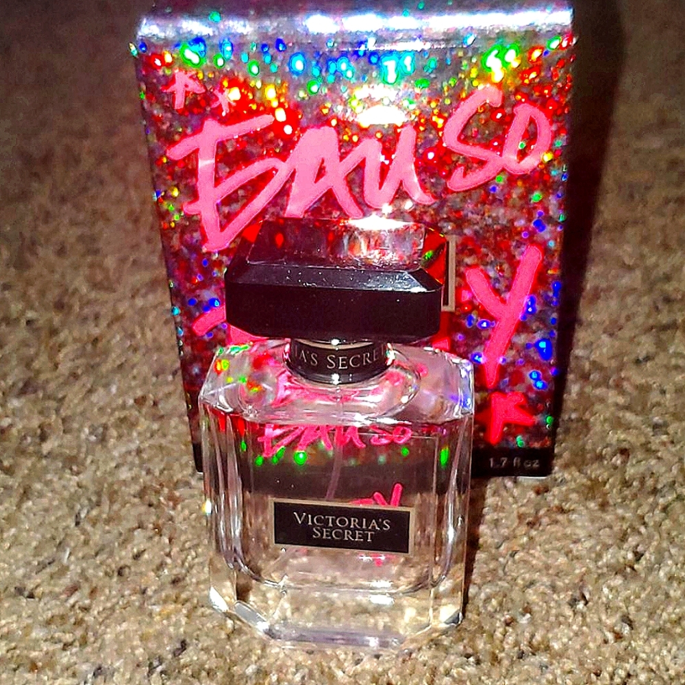 Victoria secret perfume l.7 fl oz original box